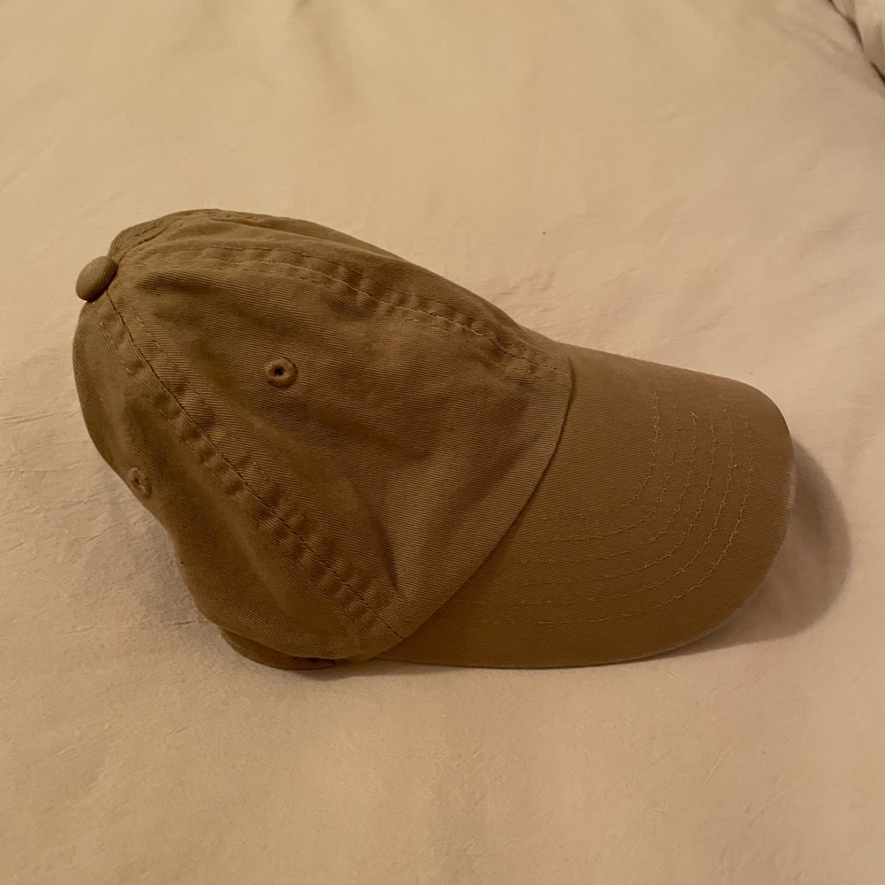 Tan baseball cap